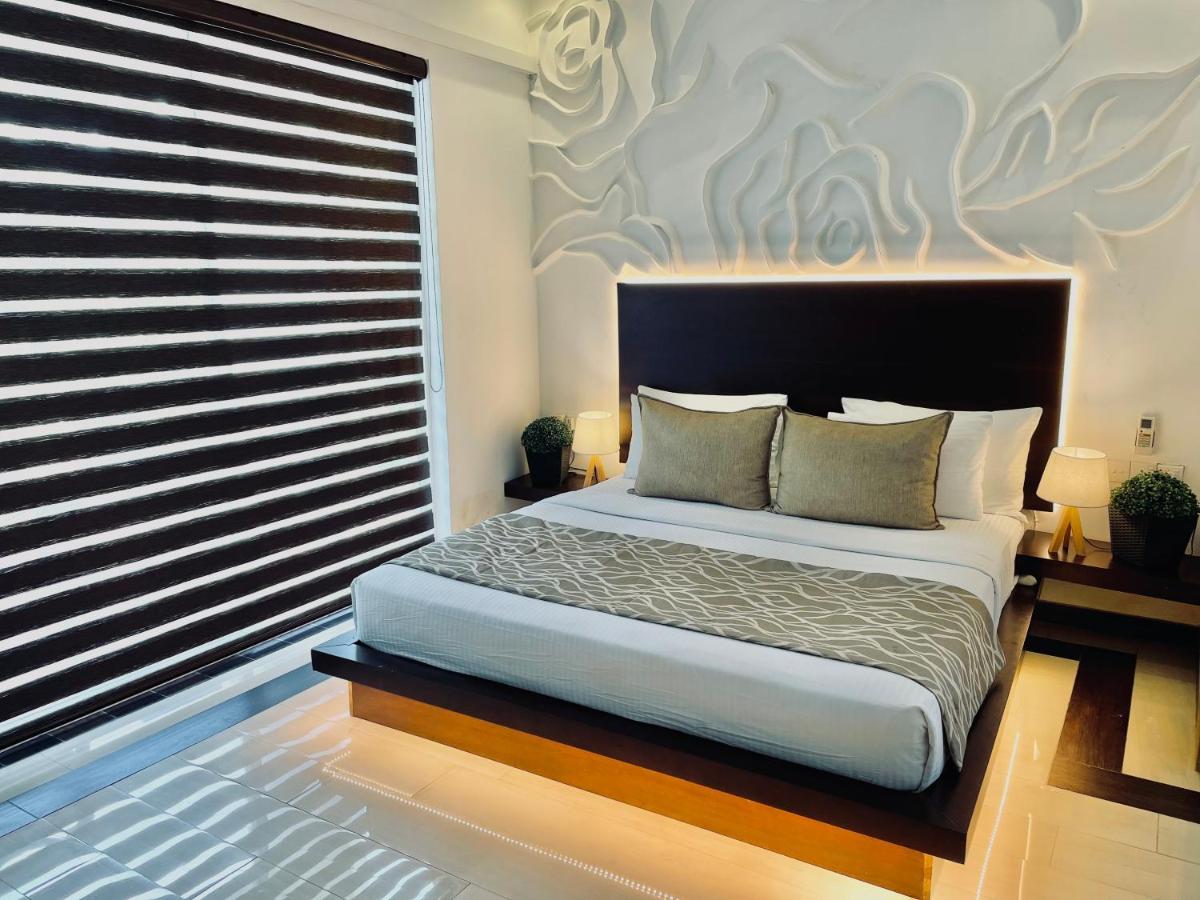 8 Plus Luxury Apartments Negombo Eksteriør billede