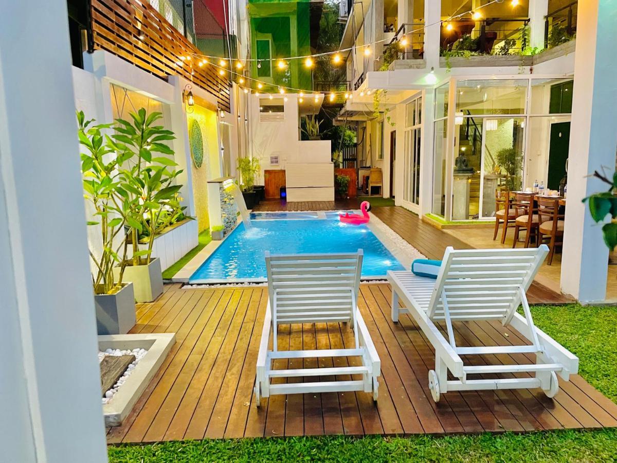 8 Plus Luxury Apartments Negombo Eksteriør billede