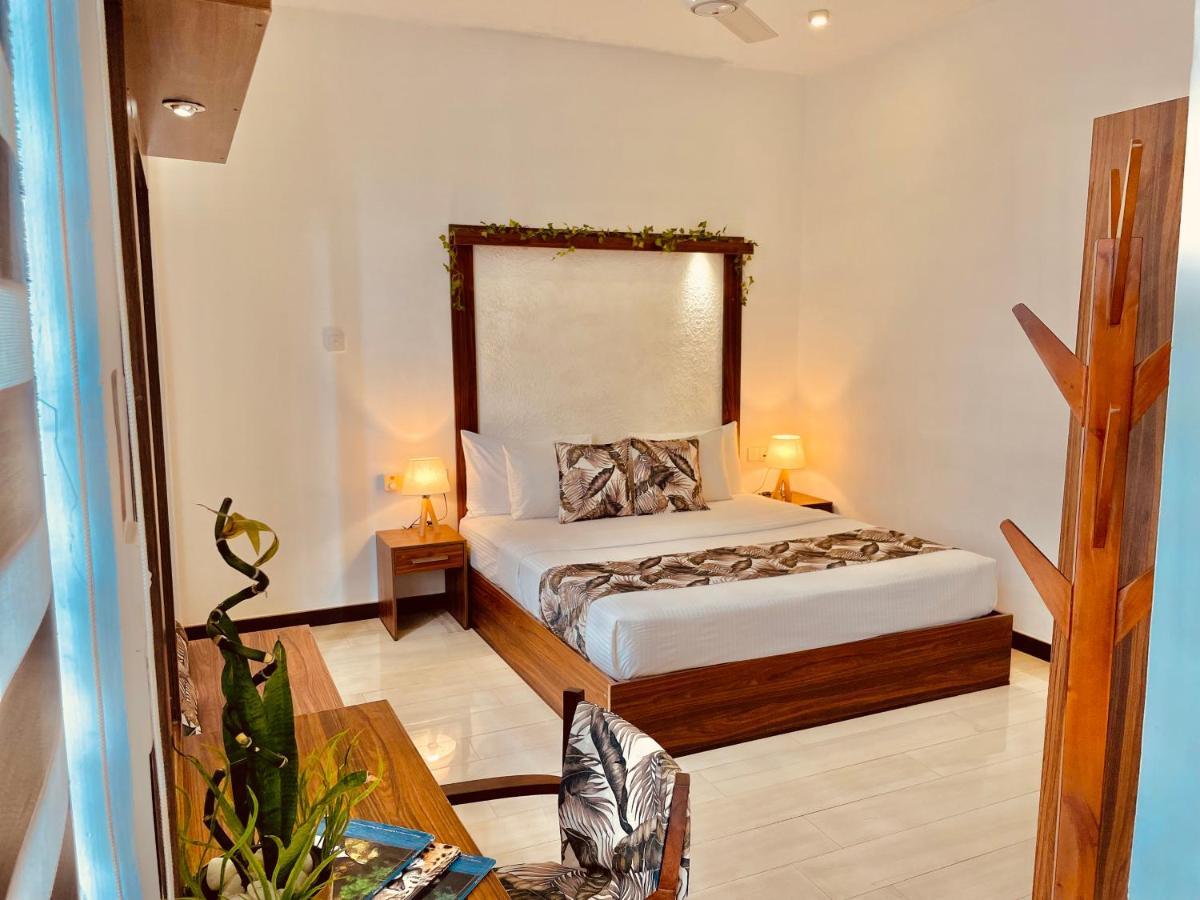 8 Plus Luxury Apartments Negombo Eksteriør billede