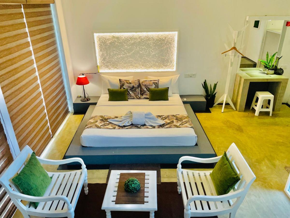 8 Plus Luxury Apartments Negombo Eksteriør billede