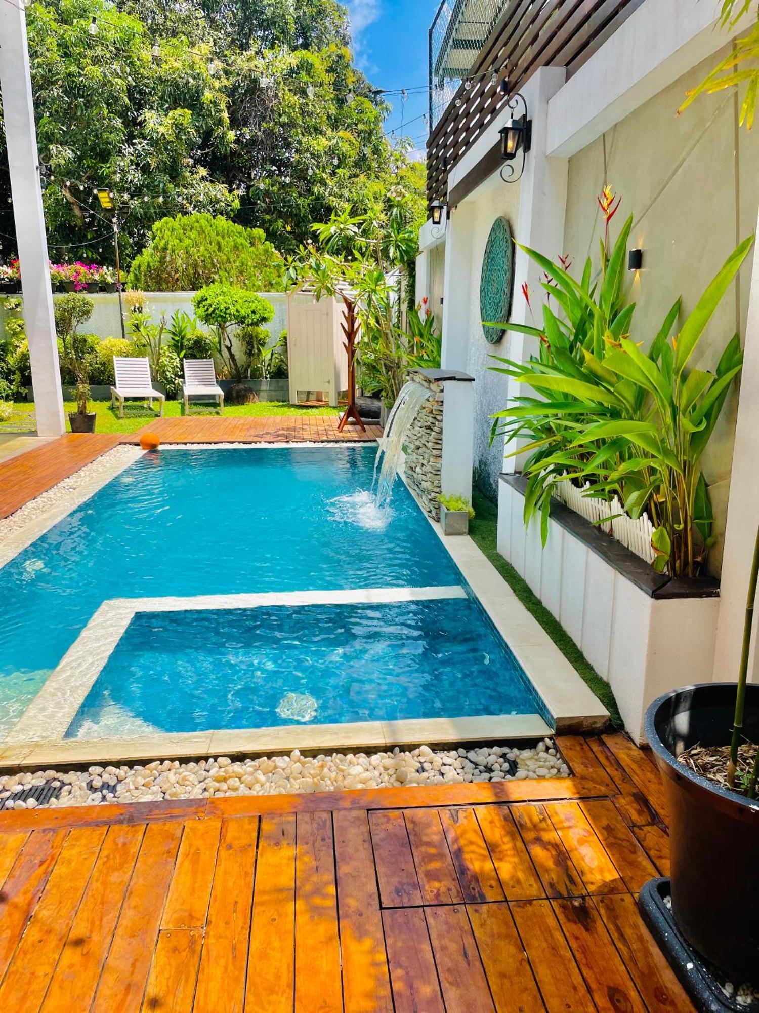 8 Plus Luxury Apartments Negombo Eksteriør billede